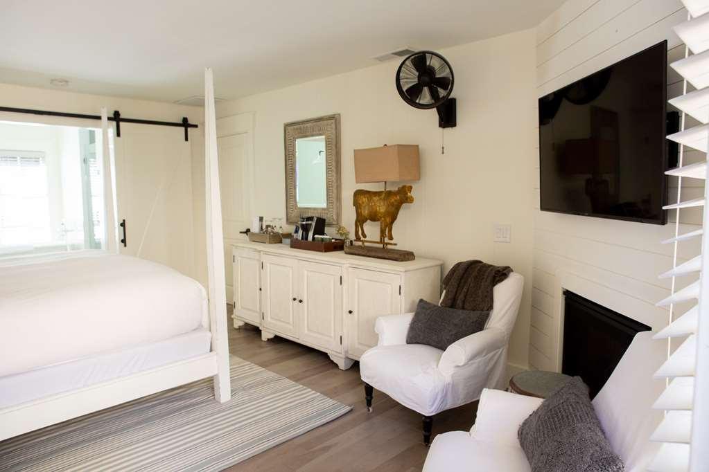 Farmhouse Inn Forestville Rum bild