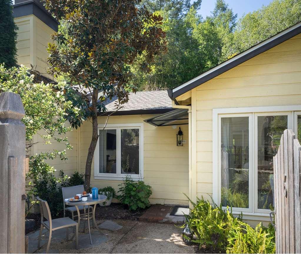 Farmhouse Inn Forestville Rum bild