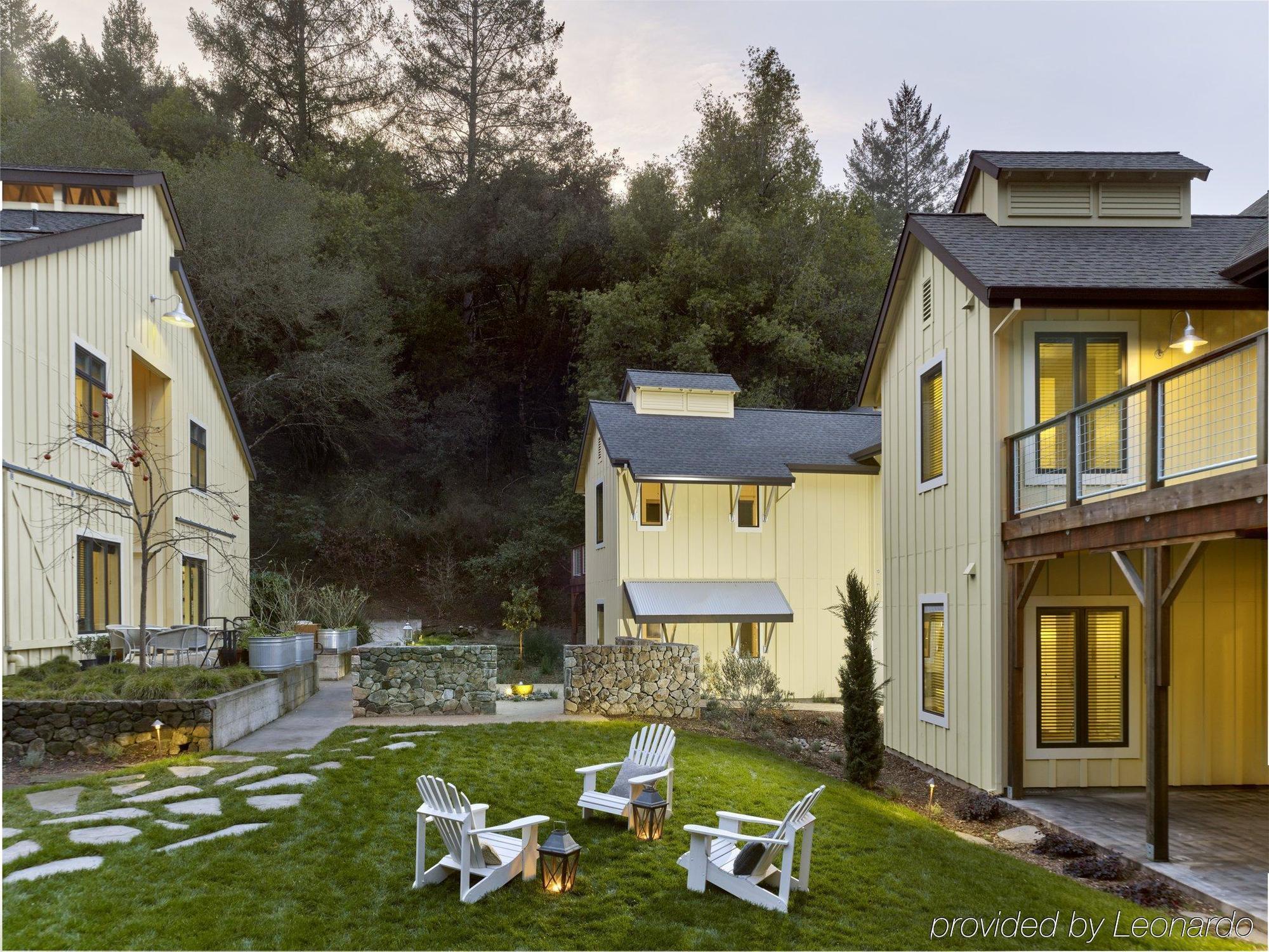 Farmhouse Inn Forestville Exteriör bild