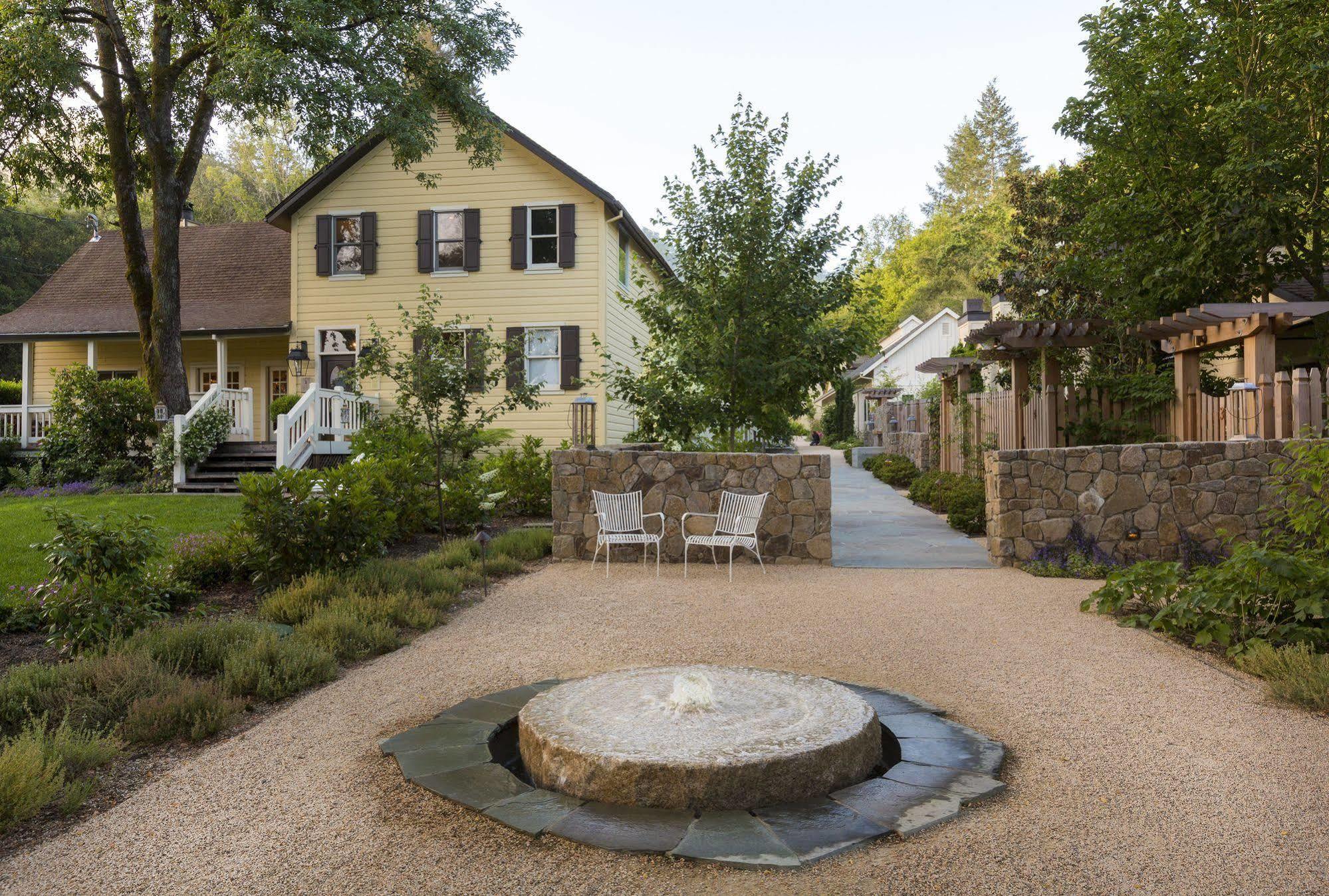 Farmhouse Inn Forestville Exteriör bild