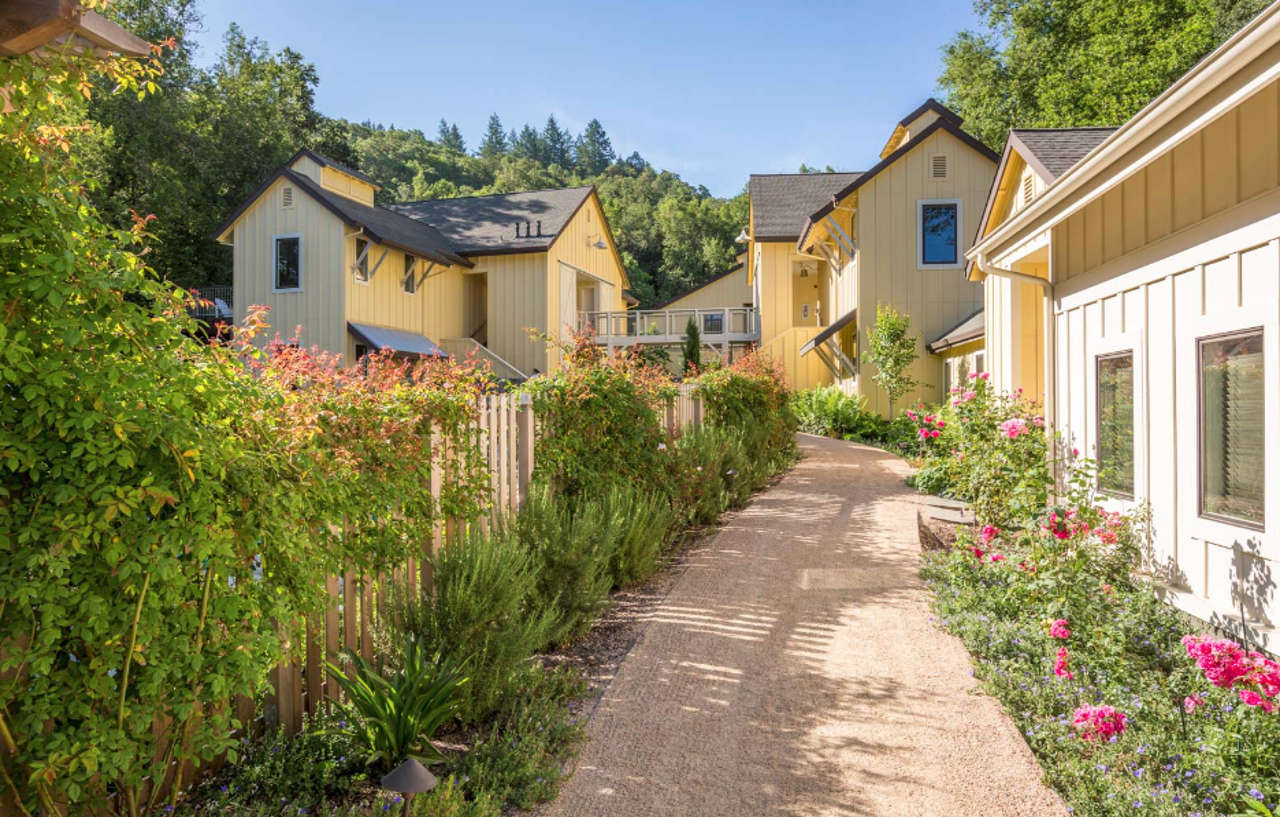 Farmhouse Inn Forestville Exteriör bild